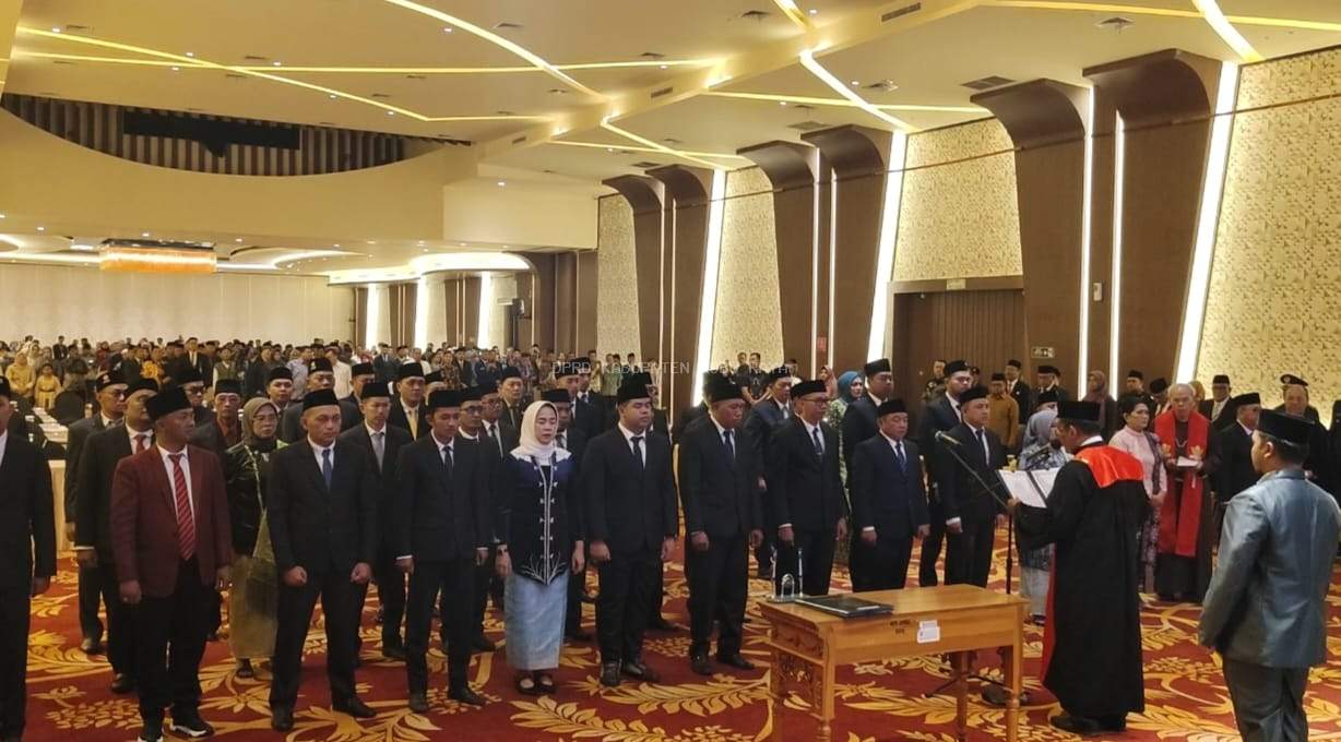 Pelantikan 45 Anggota DPRD Kubu Raya Masa Jabatan 2024-2029