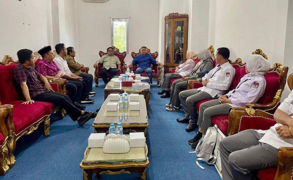KPU Kubu Raya Audiensi ke DPRD